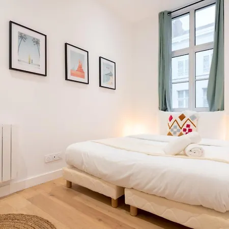 Fully Equipped Duplex With Exterior And Parking ! *