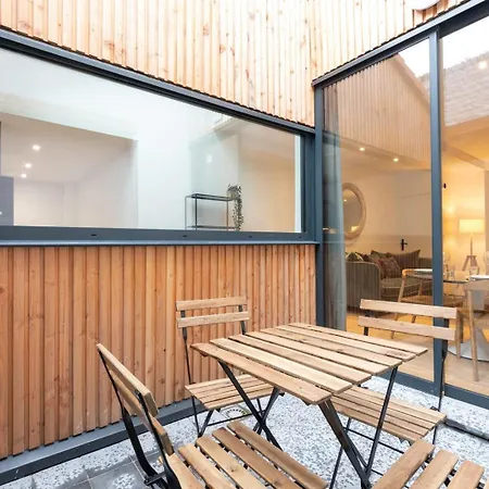 Fully Equipped Duplex With Exterior And Parking ! Apartment